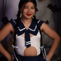 CintiaHolmss' Avatar Pic