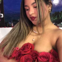 Viollet_Jhonson's Profile Pic