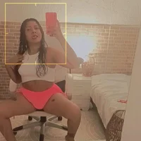 Foto do perfil de Maya_Rosse_