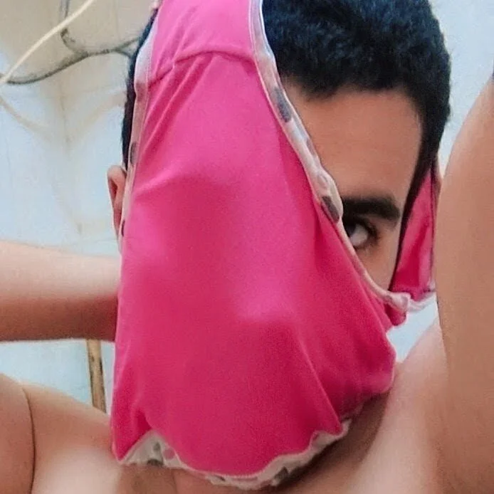Vers_bottom profile photo