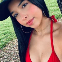 ScarletMuse18, вебкам-модель Stripchat
