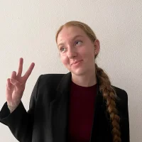 EdwinaGoodie's Profile Pic