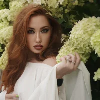 TinaBrook's Avatar Photo