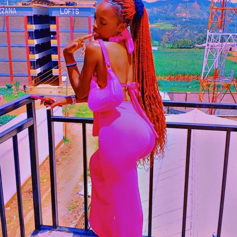 sexxyebonypetite