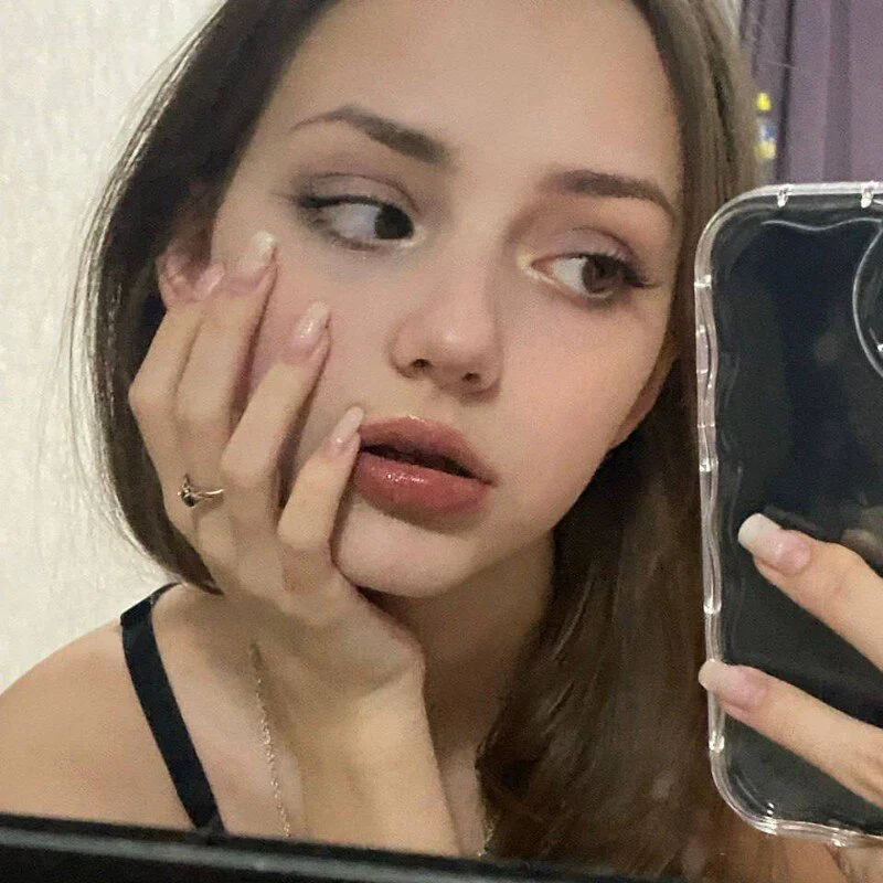 AliceDelora profile photo