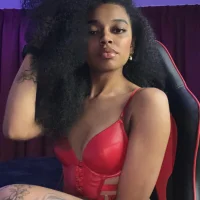 freakymariah's Profile Pic