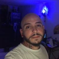 luisfer2020's Profile Pic