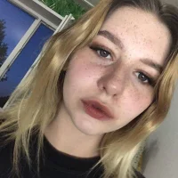 JulieTomass profilbillede