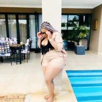 rossey18's Profile Pic