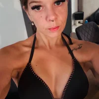 deinevicky's Avatar Pic