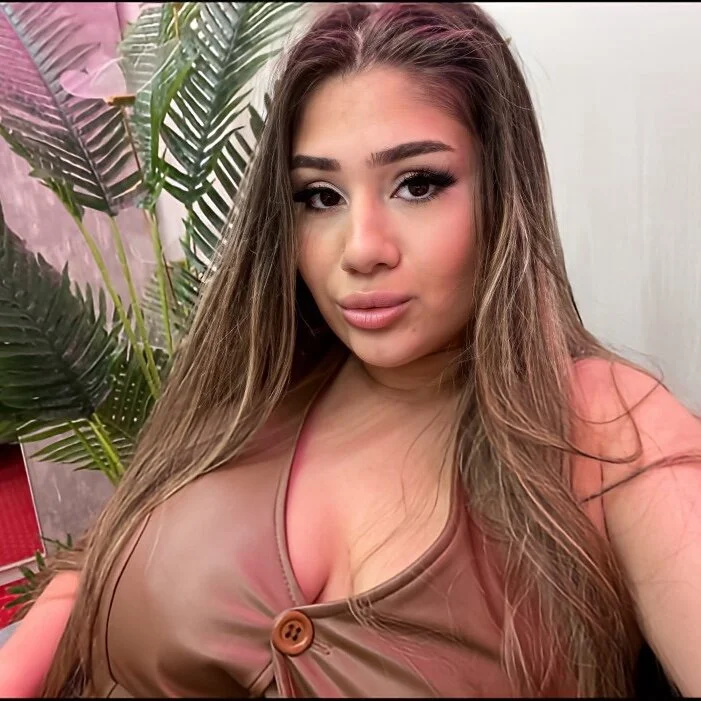 VivianneNicole