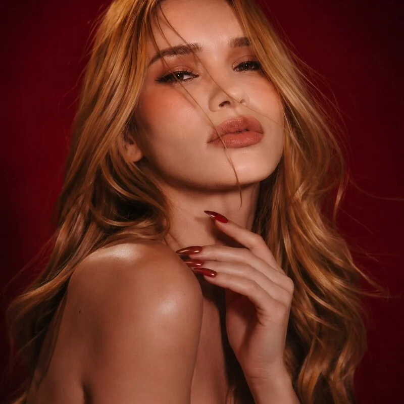 surprisecockmia profile photo