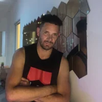 dads-boy 的個人資料圖片