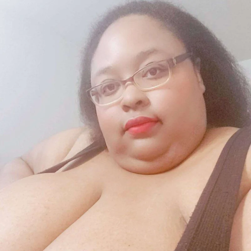 Loves_Aura profile photo