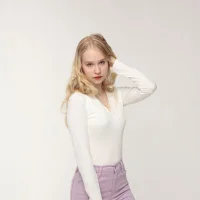 WilonaGroves' Avatar Pic