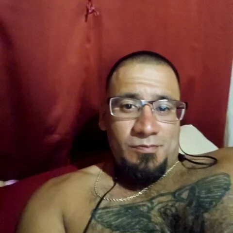 Iloveallpussy432 profile photo