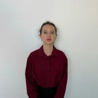 AliceThomasv's Profile Pic