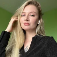 Millaxray's Profile Pic