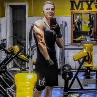 YormanBigDick 的個人資料圖片