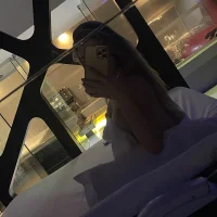 Luniinha's Profile Pic