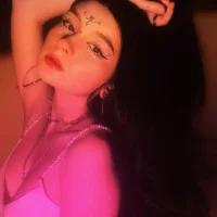 Karmela_iixi's Profile Pic