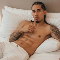 Alexsuno's Profile Pic