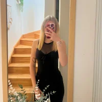 lyena19's Profile Pic
