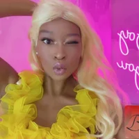 queenofallcourtesans' Avatar Pic