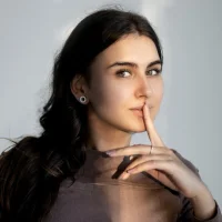 GabbyMays' Avatar Pic