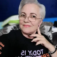 صورة الملف الشخصي لـ GrannyCarla