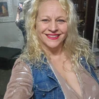 verival's Profile Pic