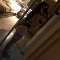 Angela_21's Profile Pic