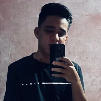 aleeeeex15's Profile Pic