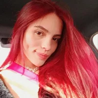 mia_kloe_strip