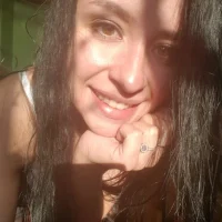YesMia's Profile Pic