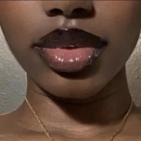 Rosalinette's Profile Pic
