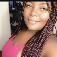 Nahomyann13s profilbillede