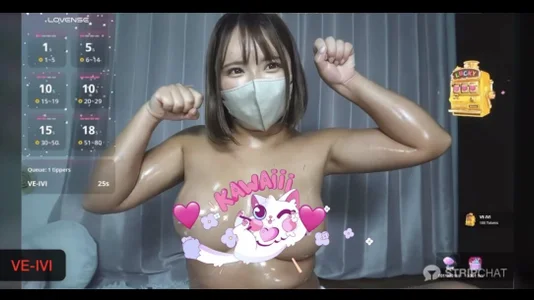 sara__xx__love 💜11/23(日)配信エフェクト集💜ご来場ありがとうございました🥰コントロール、リク、エフェクト、チケットチャットすごく嬉しいです❤️Thanks for coming to see us.😘 Foto 2