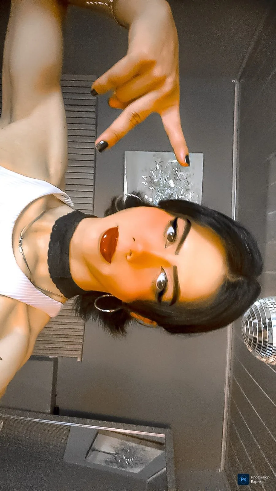 vicky_fant4sy 님의 트렌드 중인 사진  850개