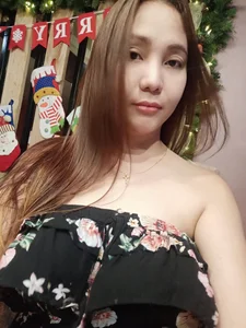 ur_ladyboy_fantasy Public Pic 5