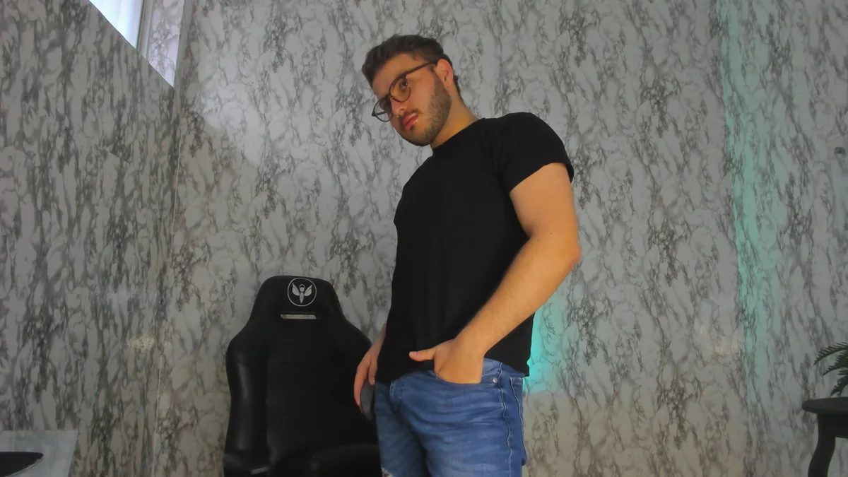 Ảnh Thịnh Hành của Hairy_salvatore 6452