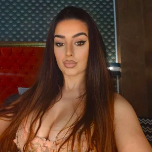 VallerieJones Pure grace & charm Poză 5