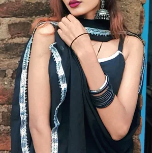 CUTESHRII Public Billede 4