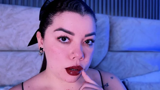 A Face You’ll Fall For! 💋❤️ od BellatrixKorz_  4 snímek