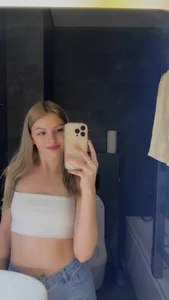 CynthiaaStone 🔥❤ Immagine  5