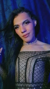 VanneCatalina your love Pic 4