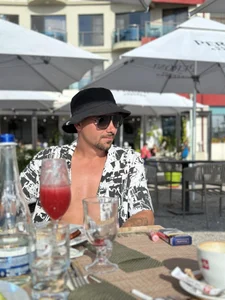 Public od str8boyx  snímek