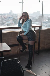 lady_nylon_ Follow me! Pic