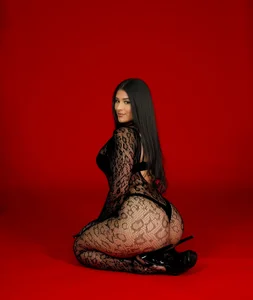 Public de JuliaSUMMERS2022  8 photos