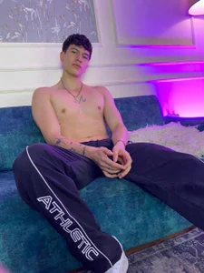 Public de Criss_Adams Foto 4